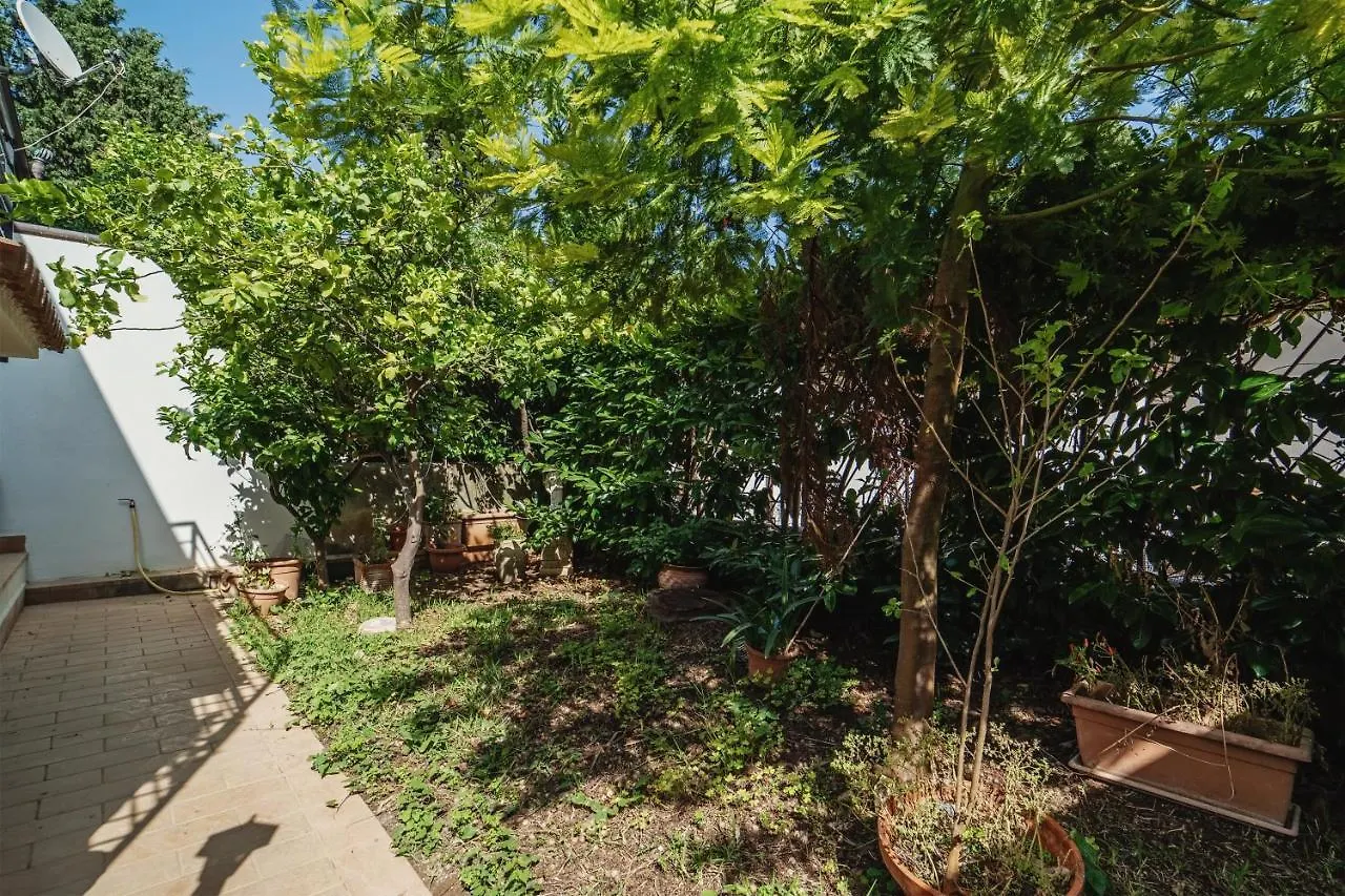 Semesterbostad Mondello Beach House 3 Bedrooms Villa Palermo Italien